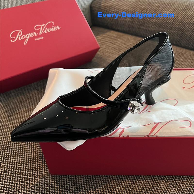Roger vivier new side drill buckle high heels