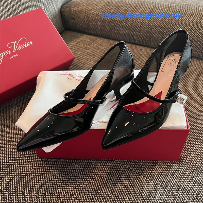 Roger vivier new side drill buckle high heels