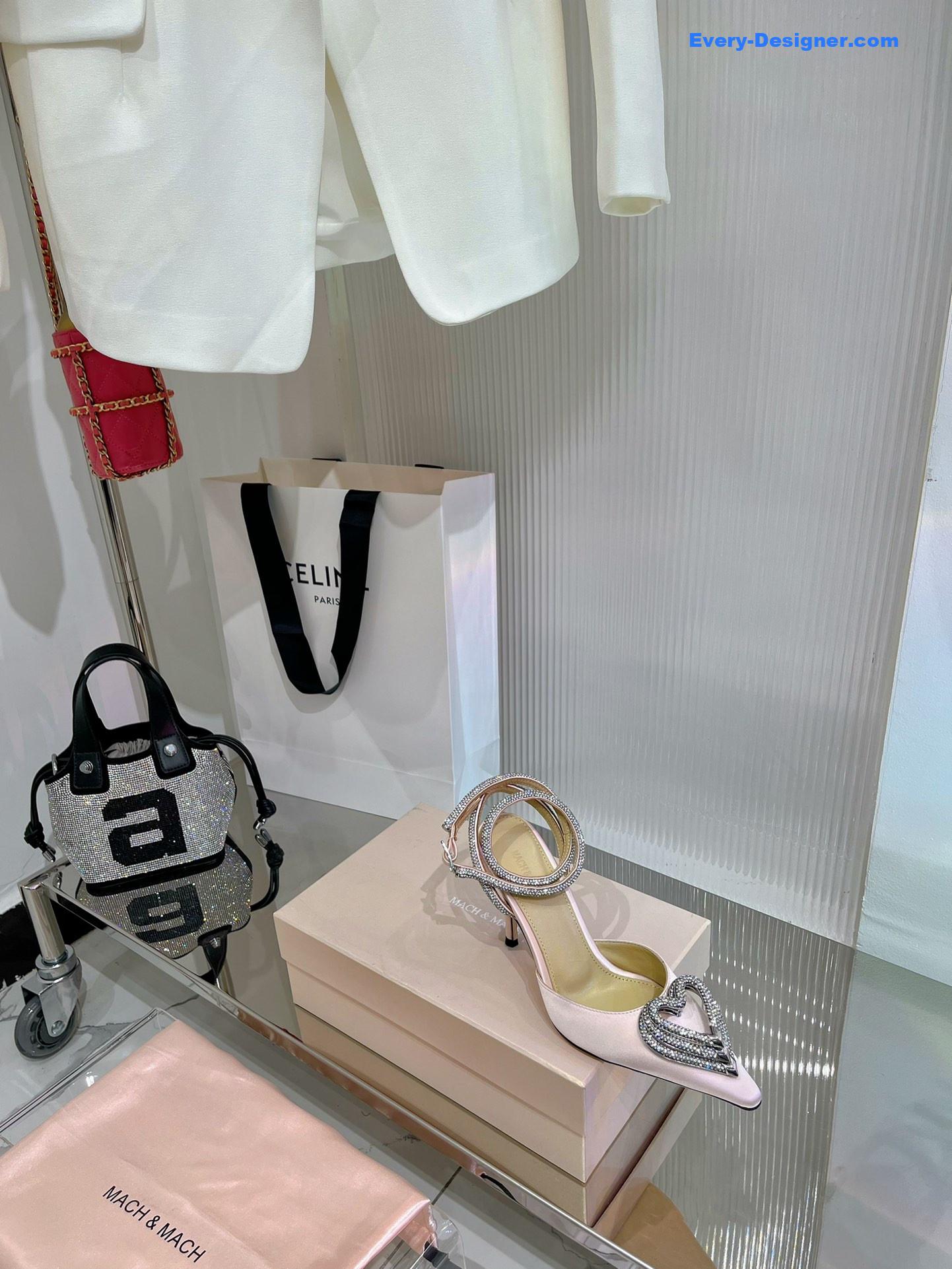 &   stunning princess shoes