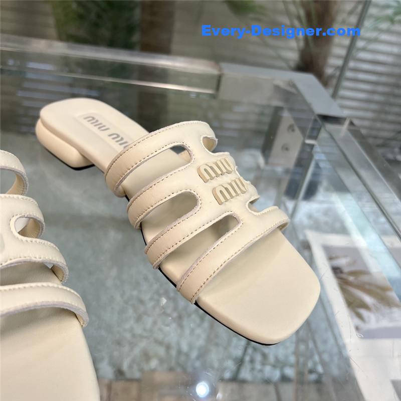 M1um1u new flat slippers