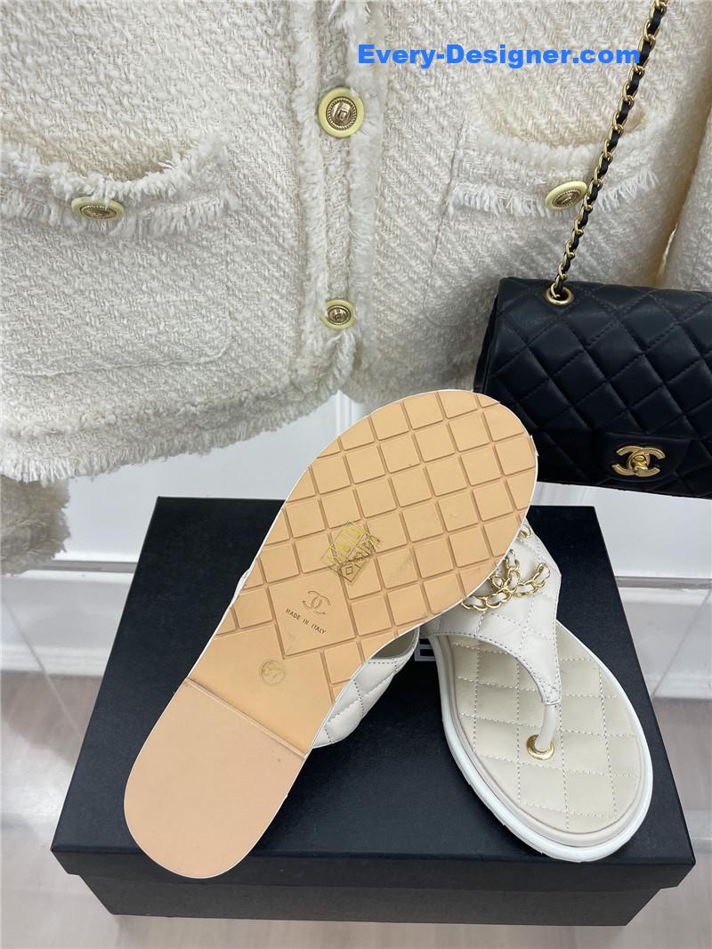 CC rhombus CC logo chain buckle flat slippers