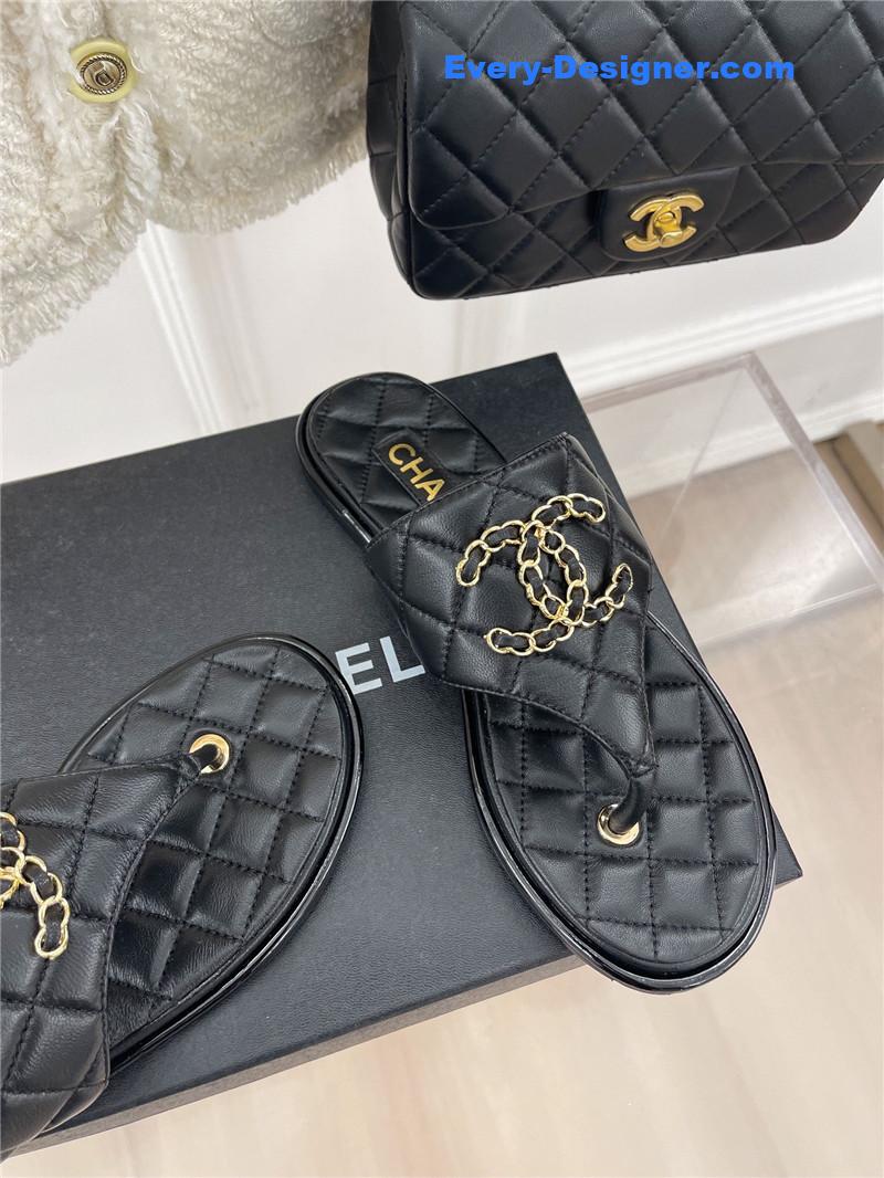 CC rhombus CC logo chain buckle flat slippers
