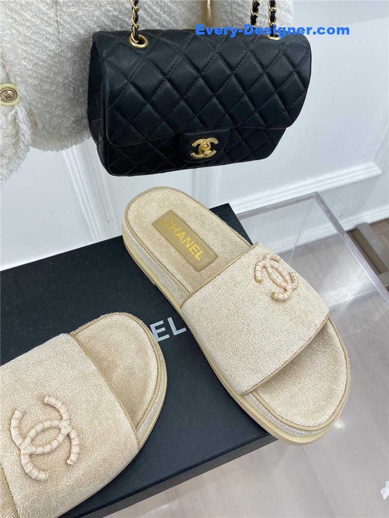 CC rhombus CC logo platform slippers