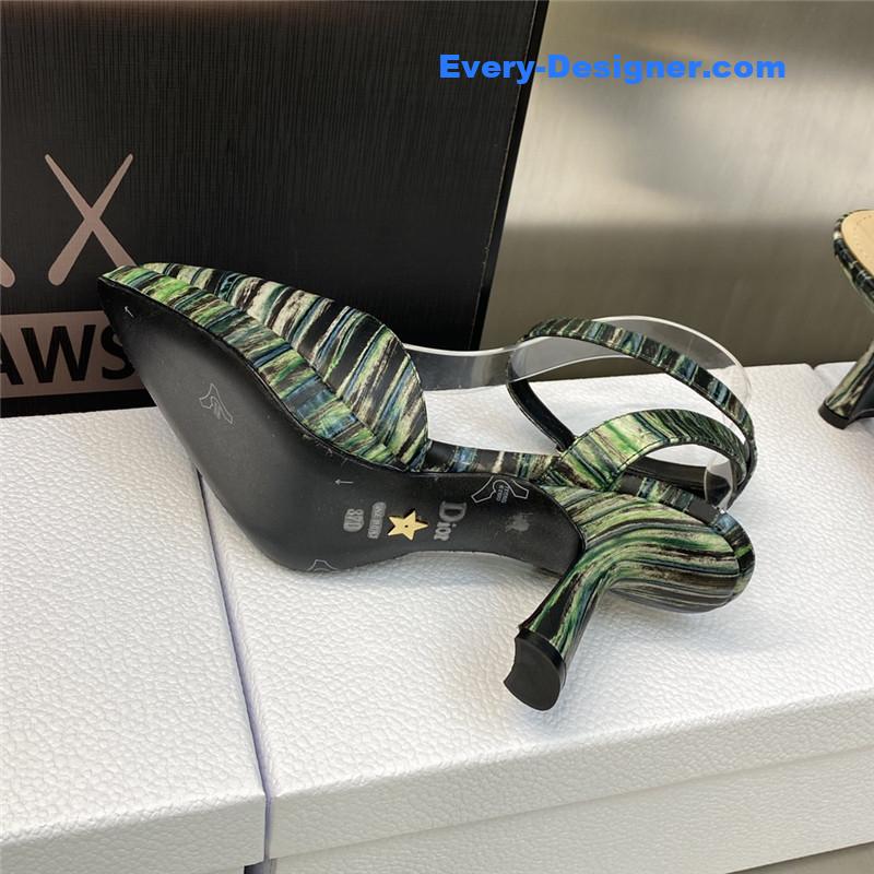 D10r metal buckle platform muller women’s sandals