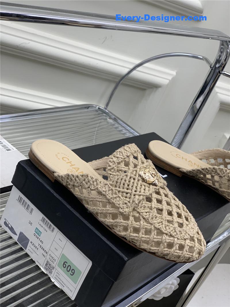 CC hollow Roman slippers