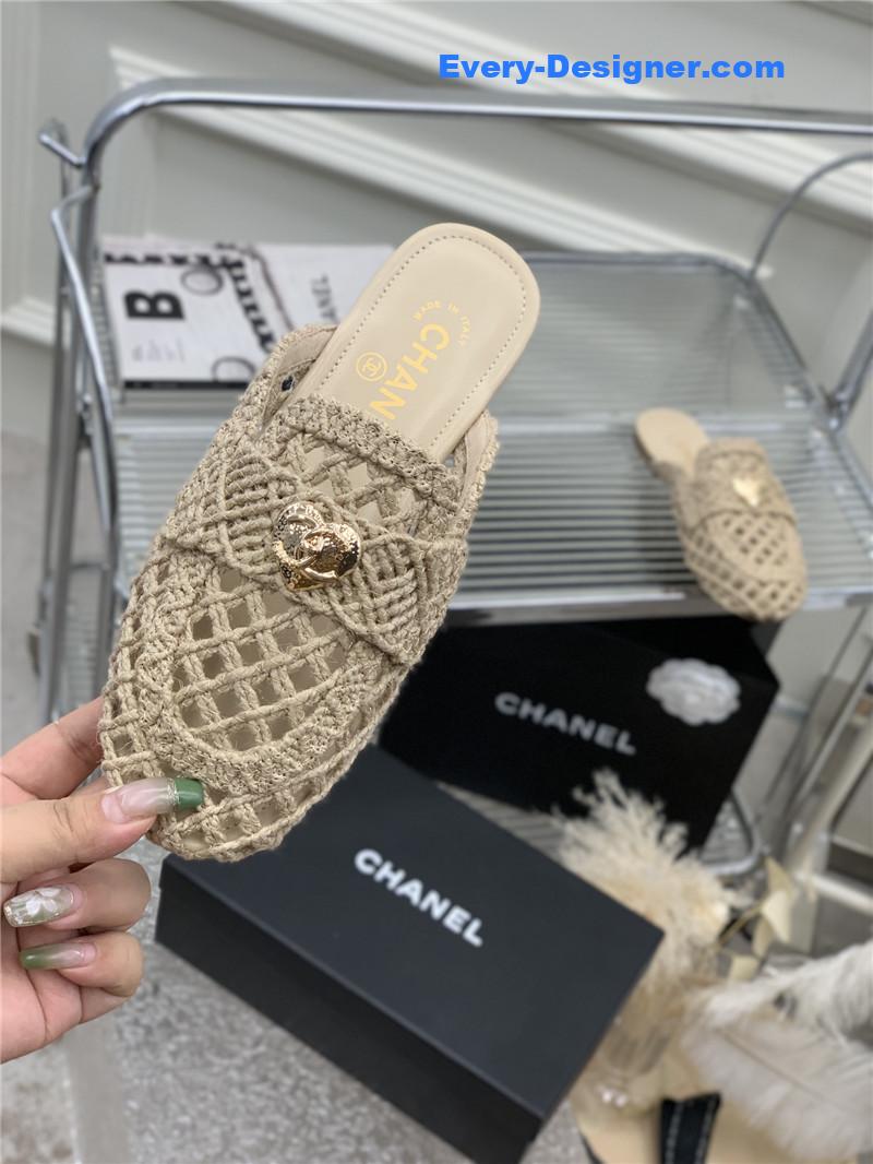 CC hollow Roman slippers