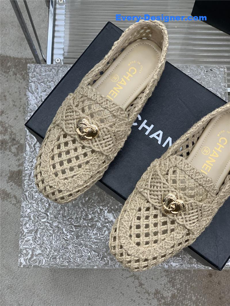 CC hollow Roman slippers