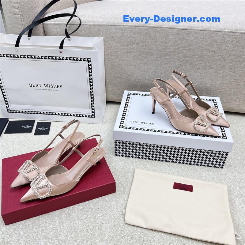 Va1e*ntin0 leather buckle pumps