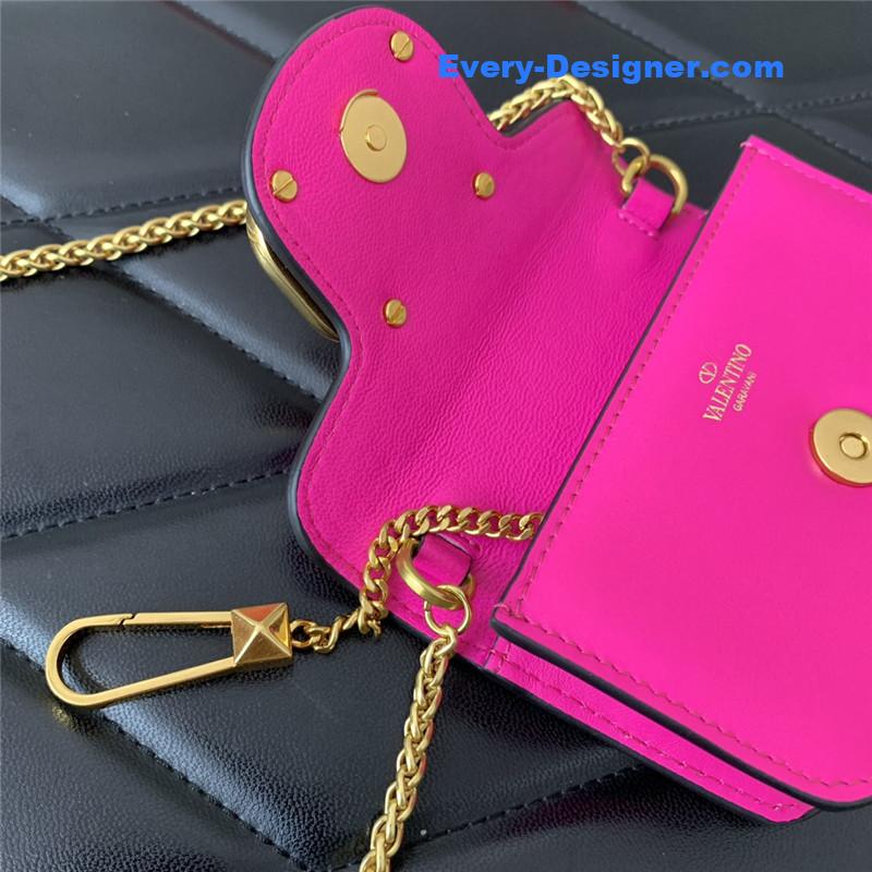 Va1e*ntin0 v logo leather bag