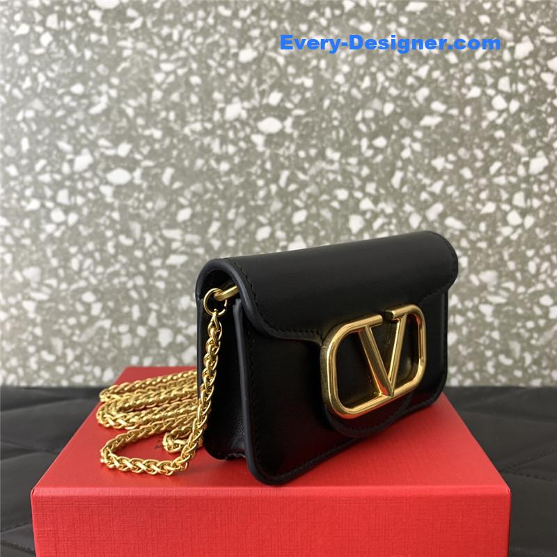 Va1e*ntin0 v logo leather bag