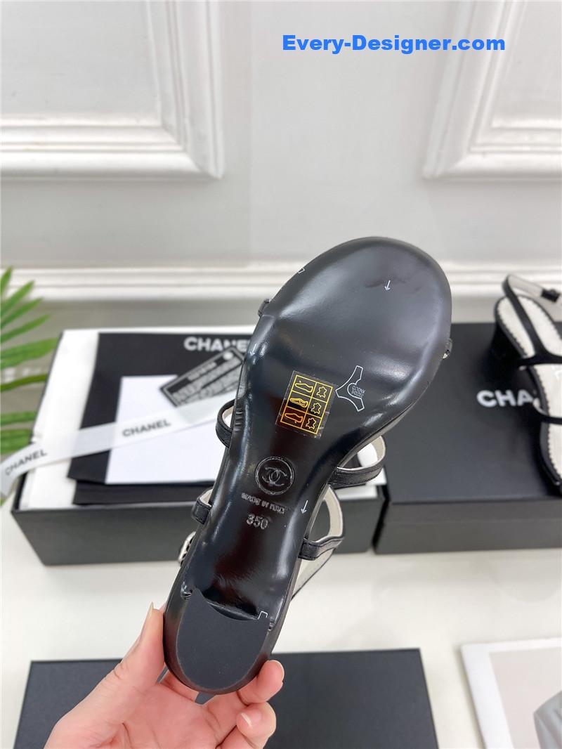 CC counter catwalk style chain sandals