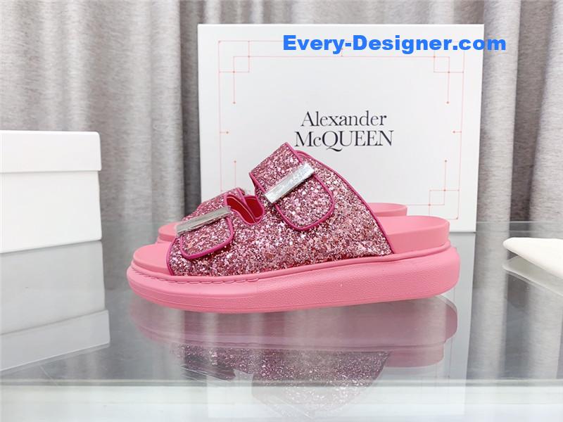 a1exa*der Mcqv*en greet slippers