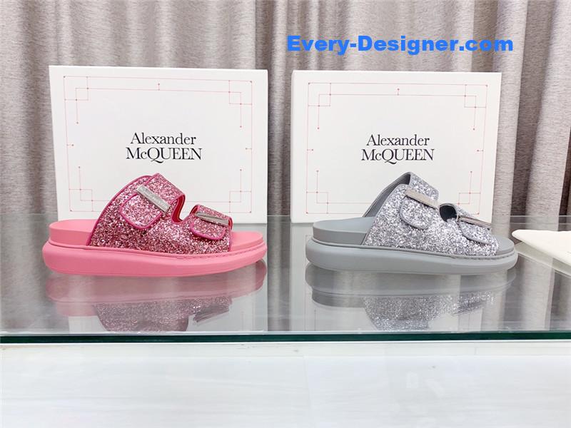 a1exa*der Mcqv*en greet slippers