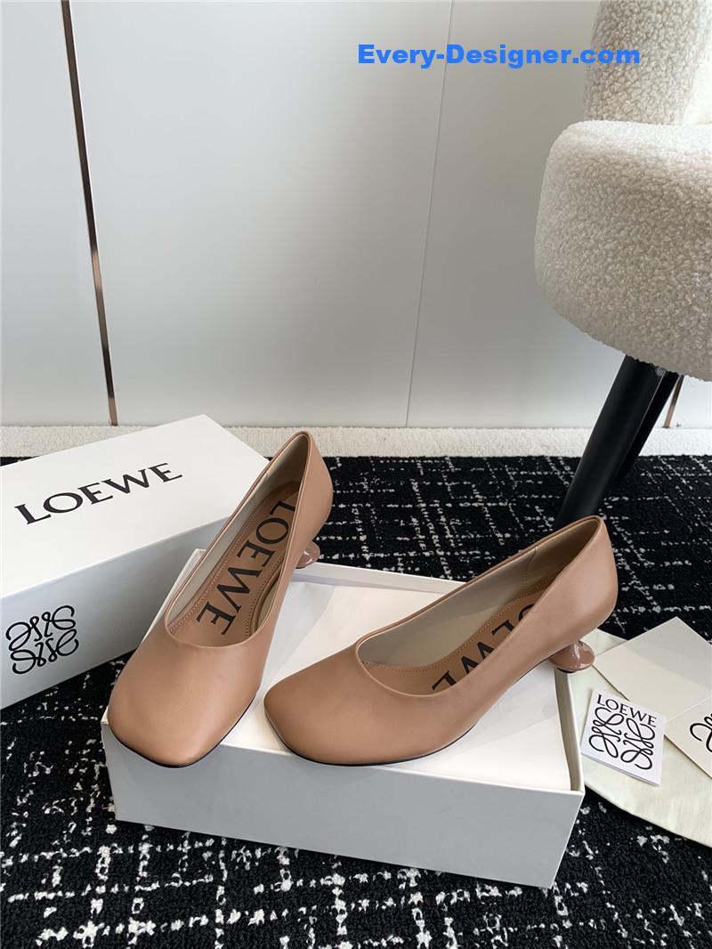 L0ew* round toe vase heel shoes