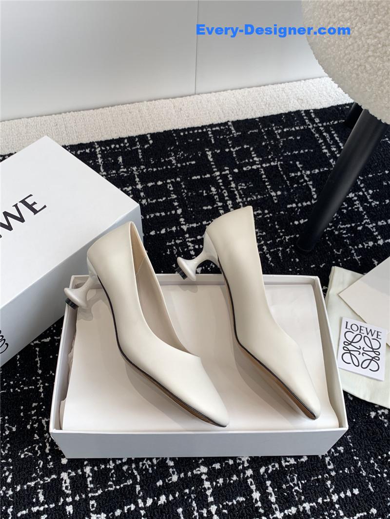 L0ew* round toe vase heel shoes