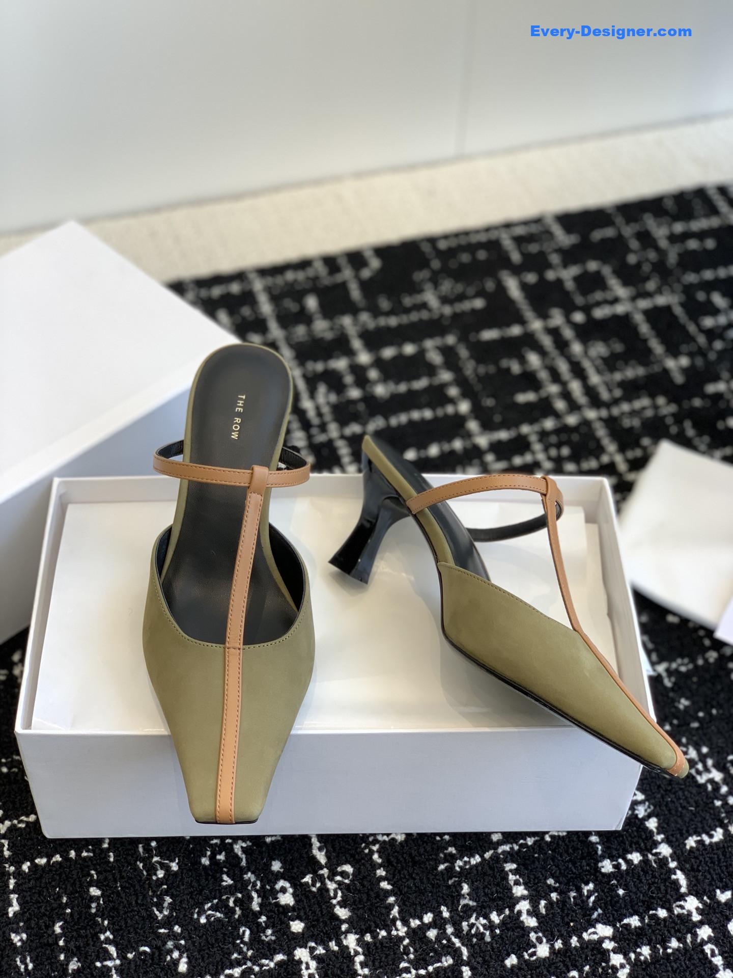 The R0w t belt cat and muller sandals