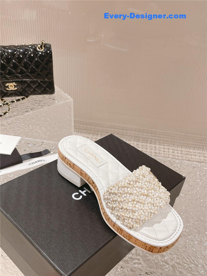 CC new hand-stitched bead decoration slippers