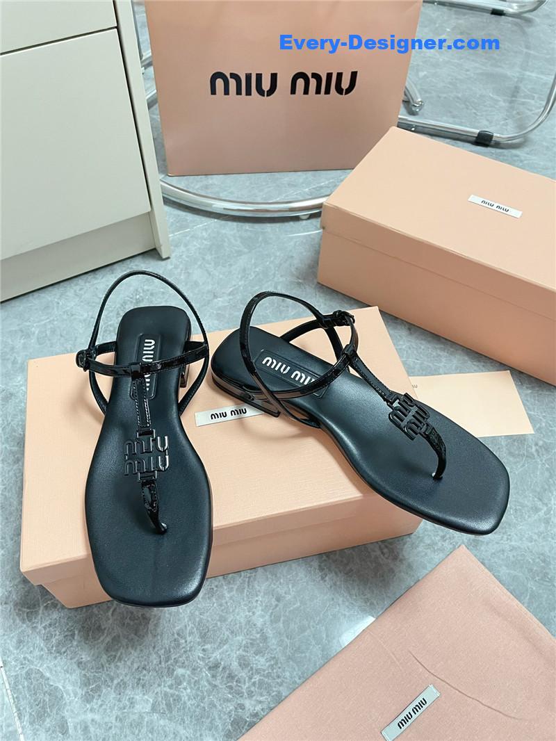 Miu Miu Black Vernice Sandals