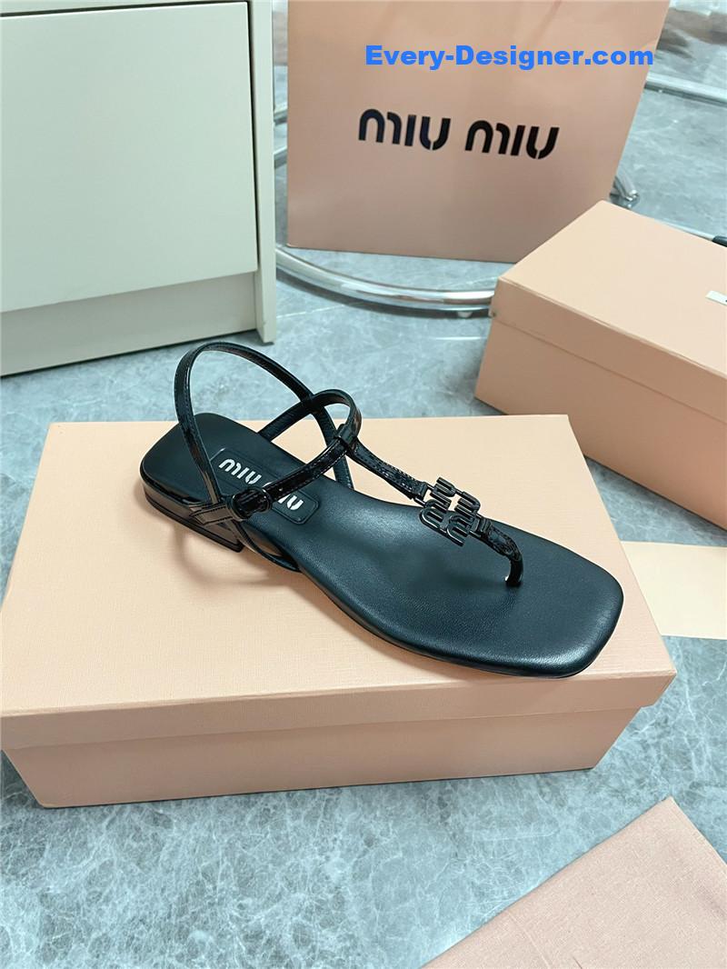 Miu Miu Black Vernice Sandals