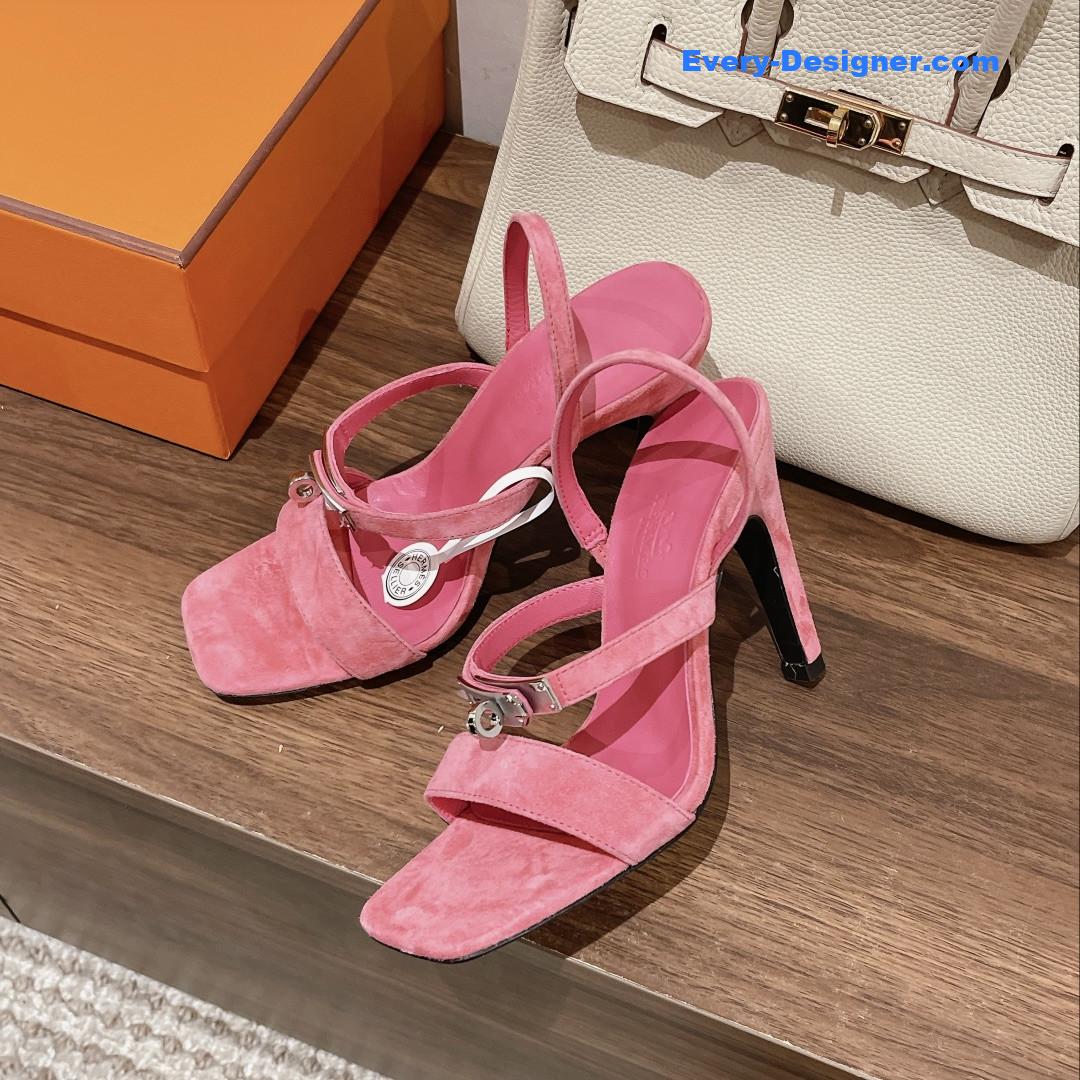H**me5 fashion versatile sandals