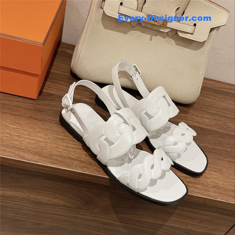 H**me5 pig nose sandals