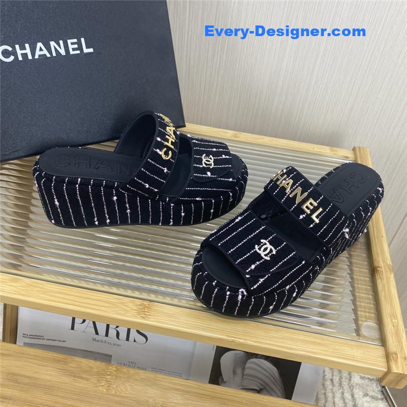 CC logo platform slippers