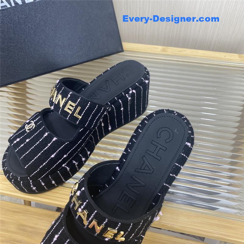 CC logo platform slippers