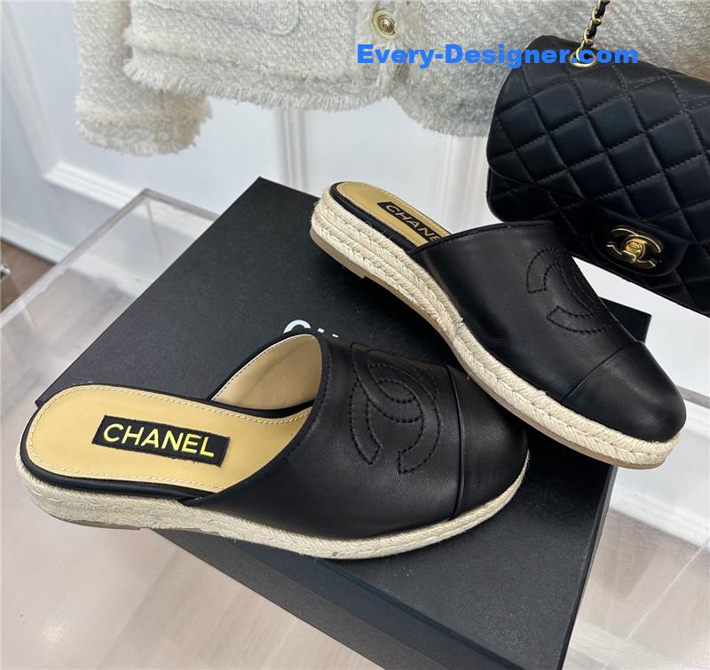 CC logo platform fisherman slippers
