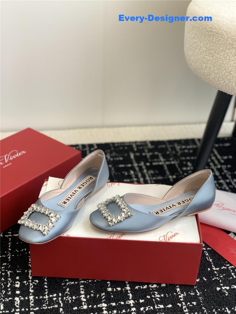 roger vivier hollow silk satin D1am0nd buckle flat shoes
