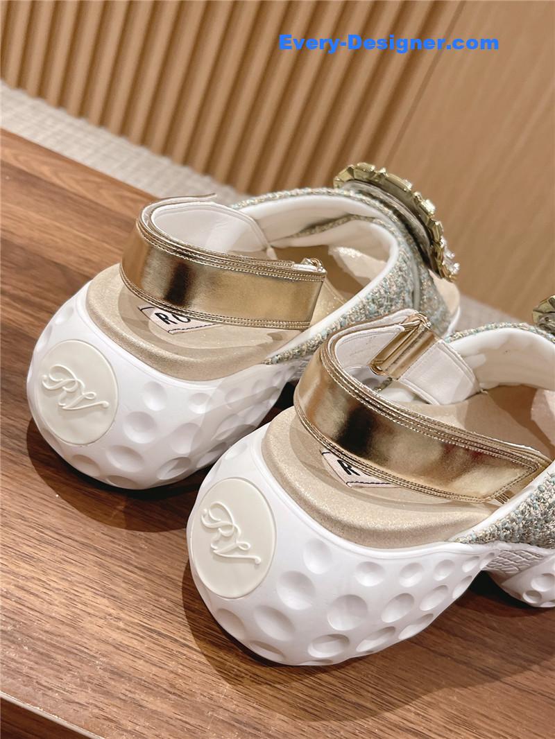 roger u1u1er d1am0nd buckle platform sandals