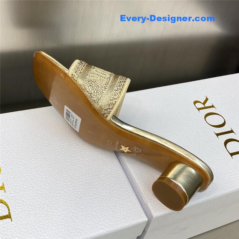 D10r new flip flops color matching women’s shoes