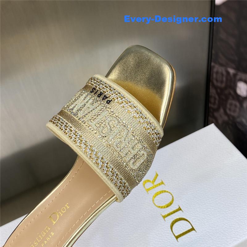 D10r new flip flops color matching women’s shoes