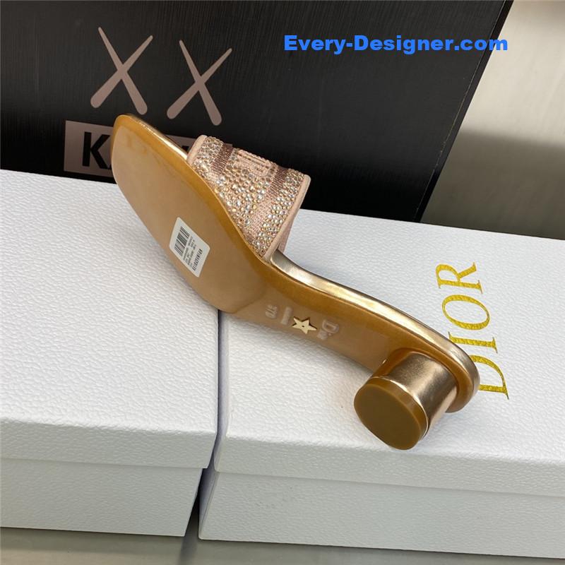 D10r new flip flops color matching women’s shoes