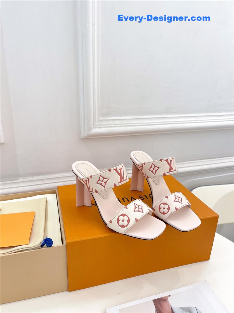 l0vis Vvtt0n lv plum blossom heel embossed sandals