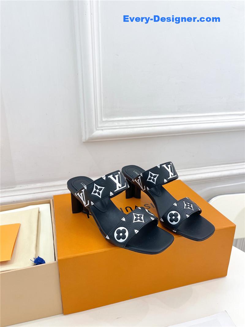 l0vis Vvtt0n lv plum blossom heel embossed sandals