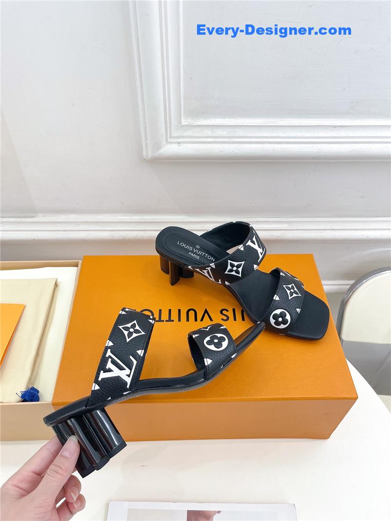 l0vis Vvtt0n lv plum blossom heel embossed sandals