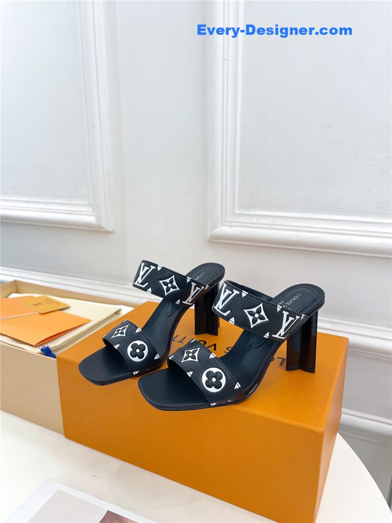 l0vis Vvtt0n lv plum blossom heel embossed sandals