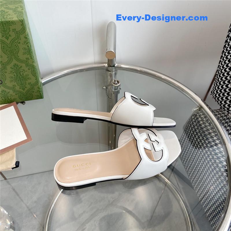 Gvc*1 interlocking gg cutout slides