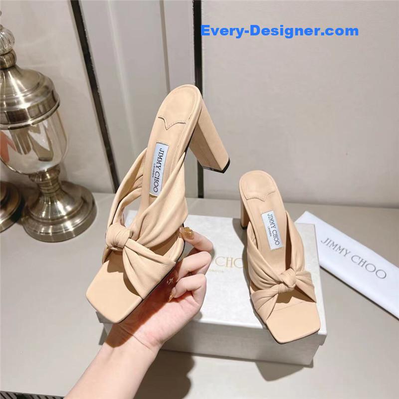 J1m*y Ch00 block heel square toe pumps