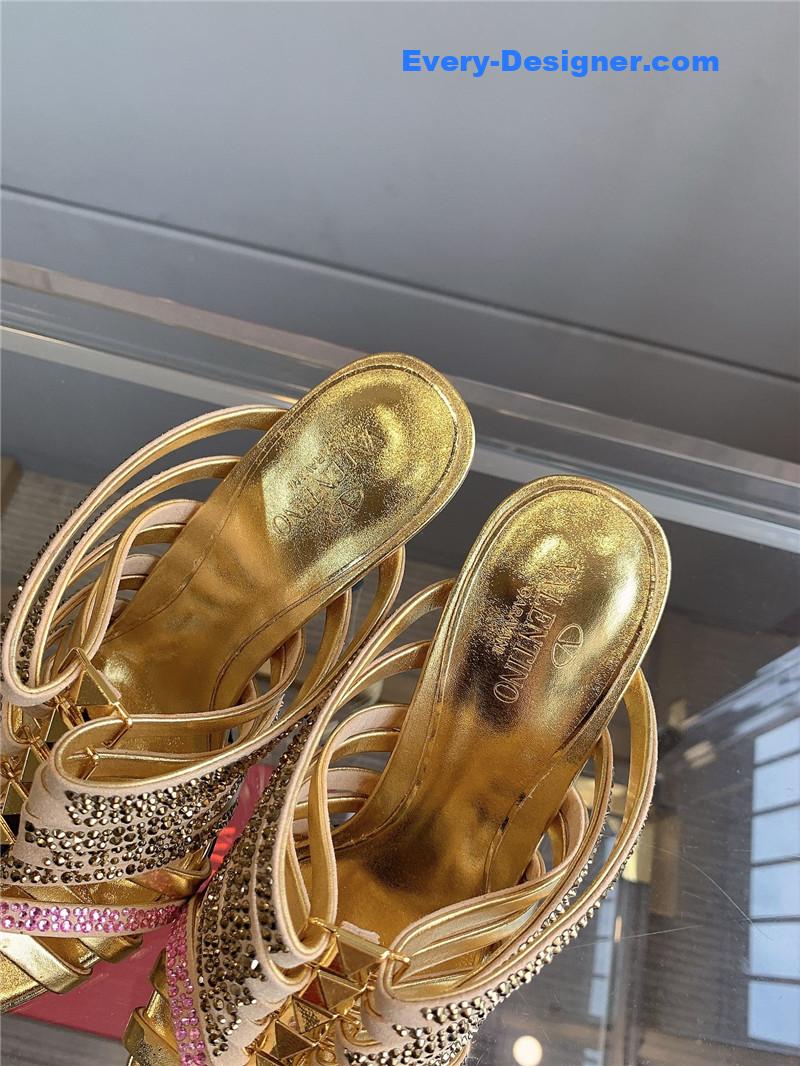 Va1e*ntin0 rhinestone high heel slippers