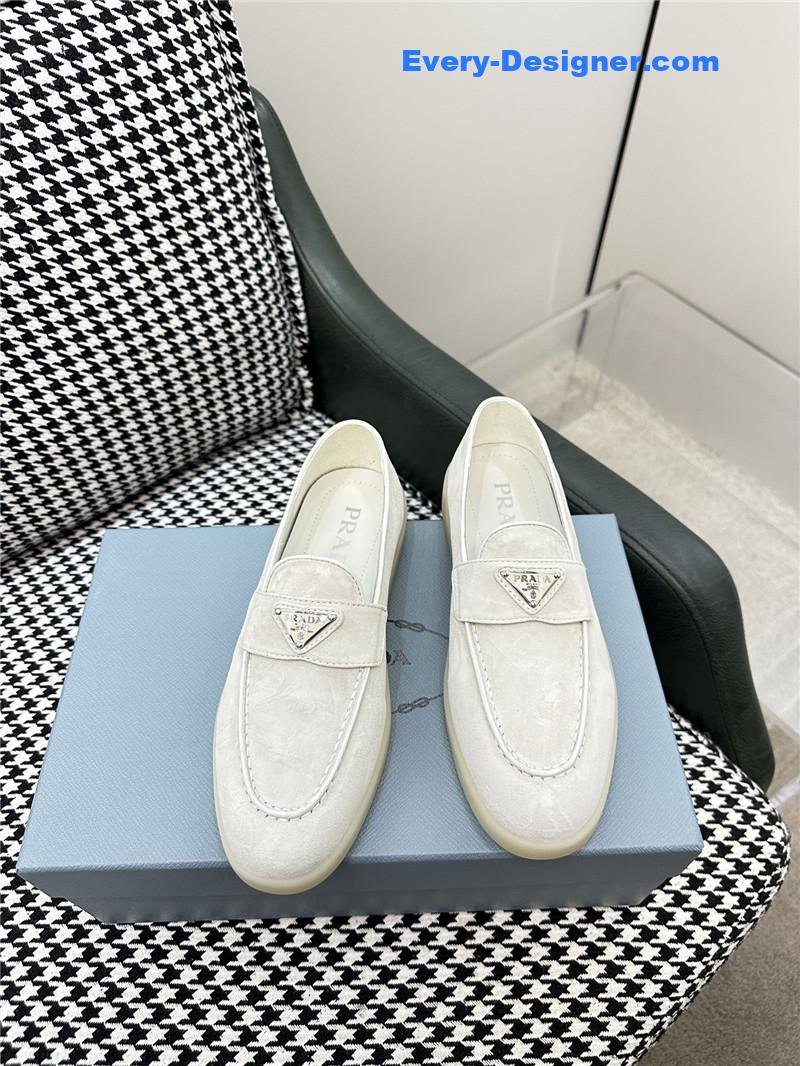 Pra*a new loafers