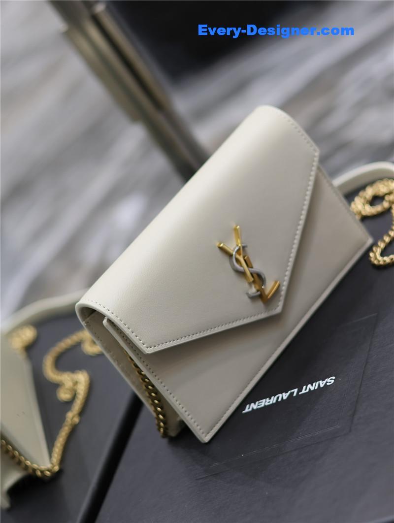 Y51 monogram woc envelope bag