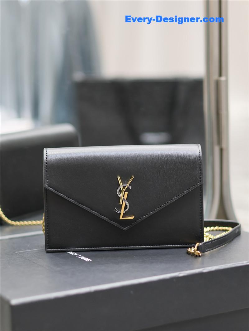Y51 monogram woc envelope bag