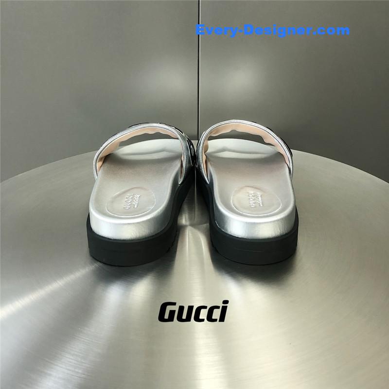 Gvc*1 letter logo platform slippers