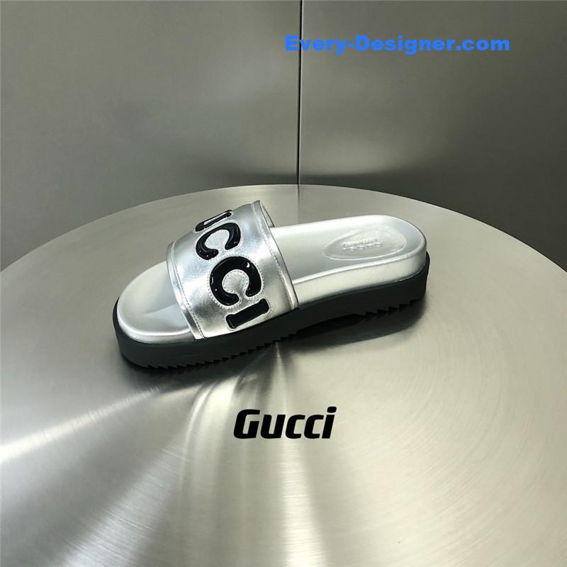 Gvc*1 letter logo platform slippers