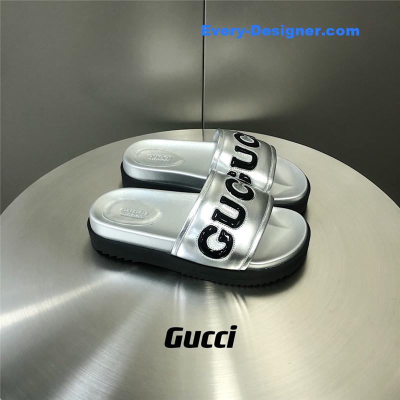 Gvc*1 letter logo platform slippers