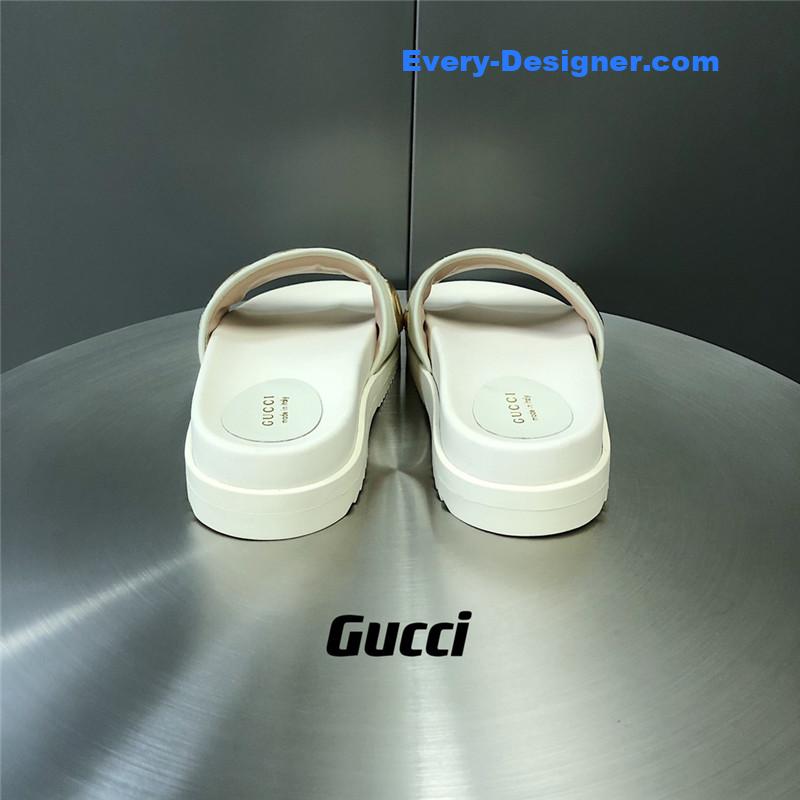 Gvc*1 letter logo platform slippers
