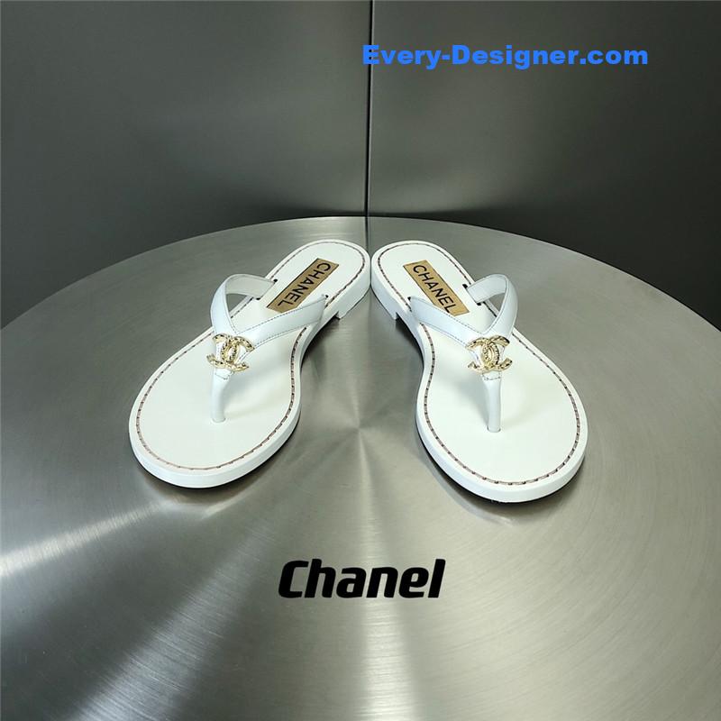 CC chain flip flops