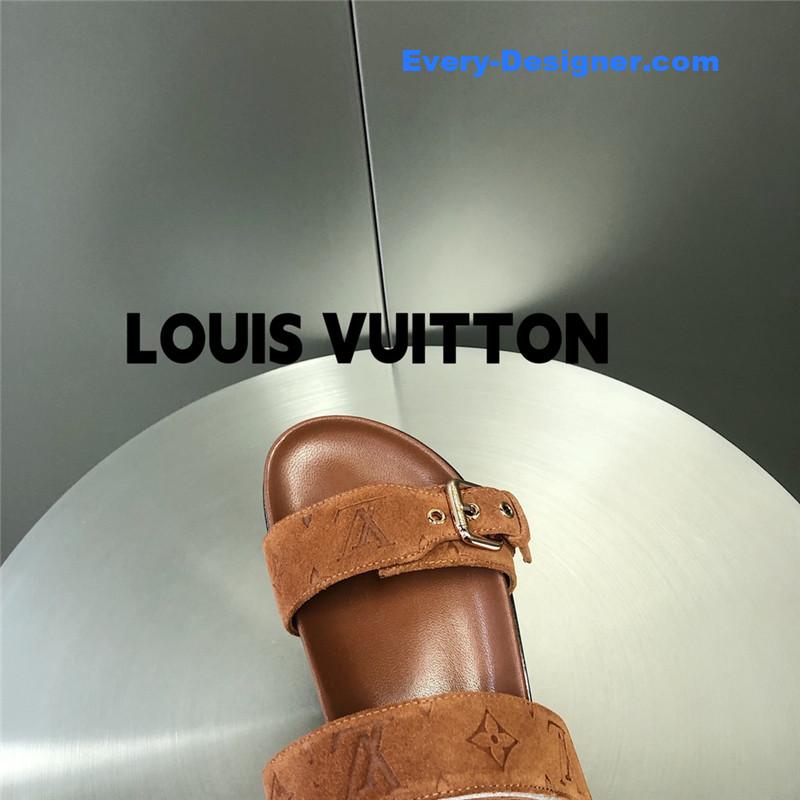 l0vis Vvtt0n lv metal buckle logo platform slippers