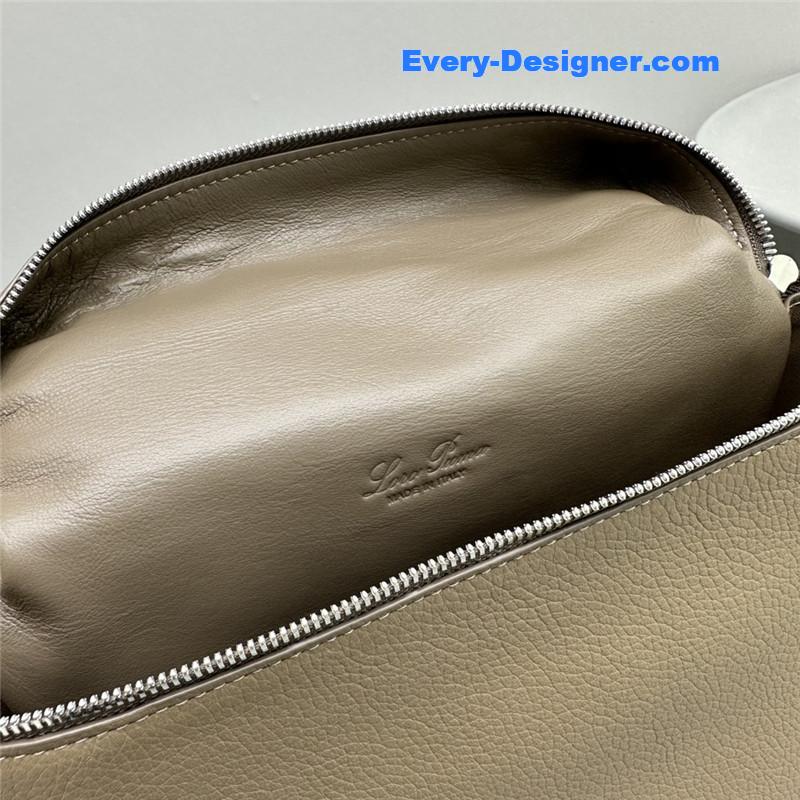 L0r0 P1ana extra pocket backpack